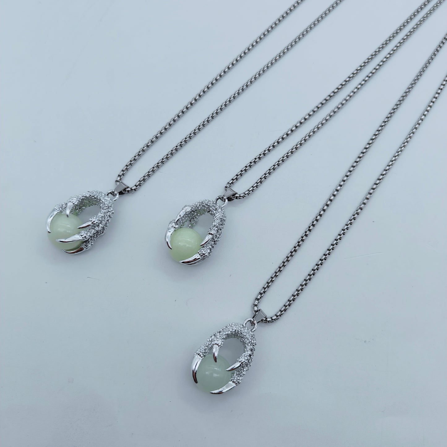 Glow in the Dark Dragon Claw Pendant and necklace