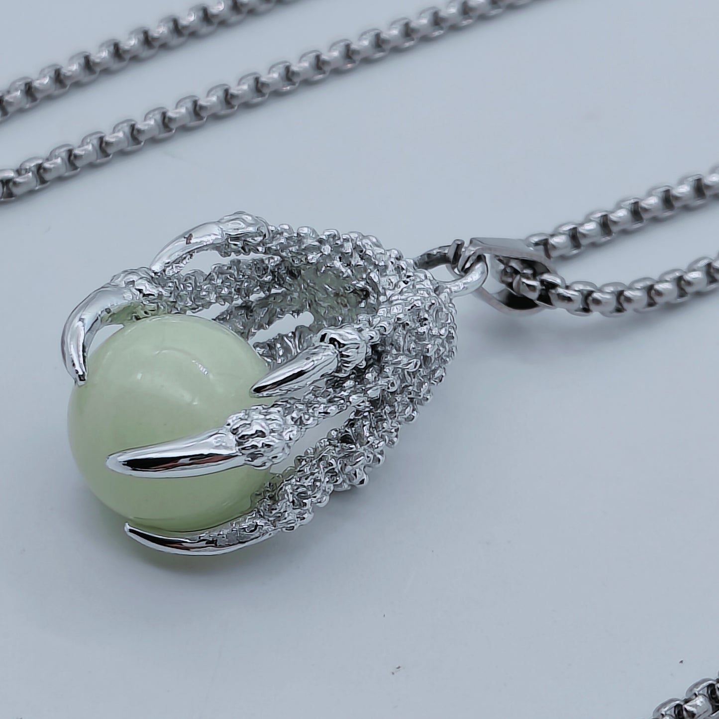 Glow in the Dark Dragon Claw Pendant and necklace