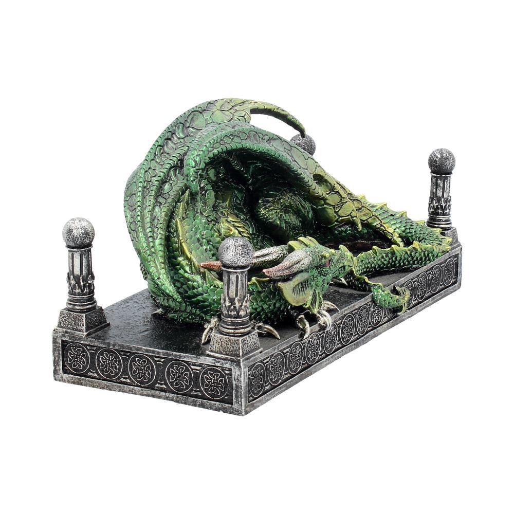 Dragon's Den 20.5cm