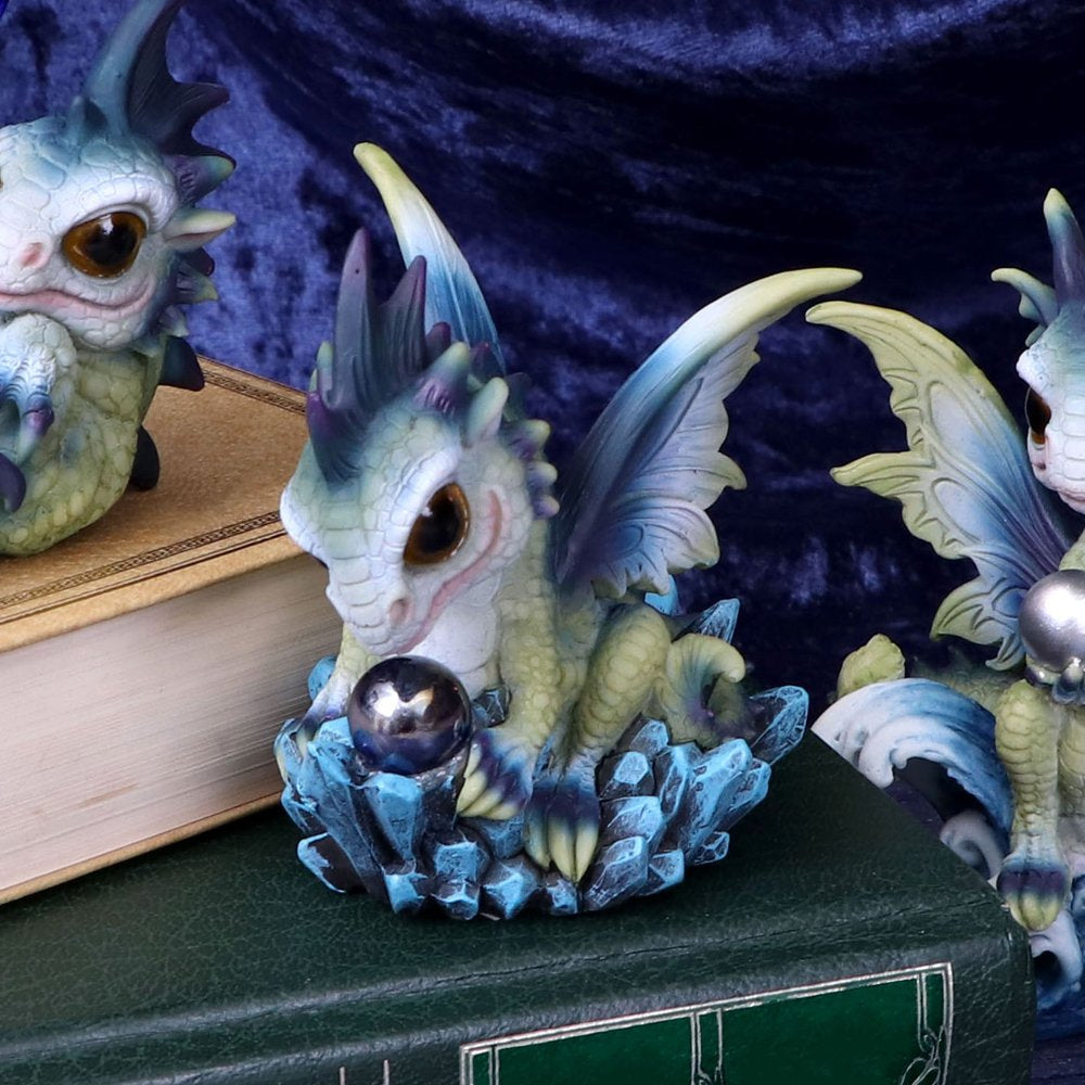 Hatchling Possession 10cm