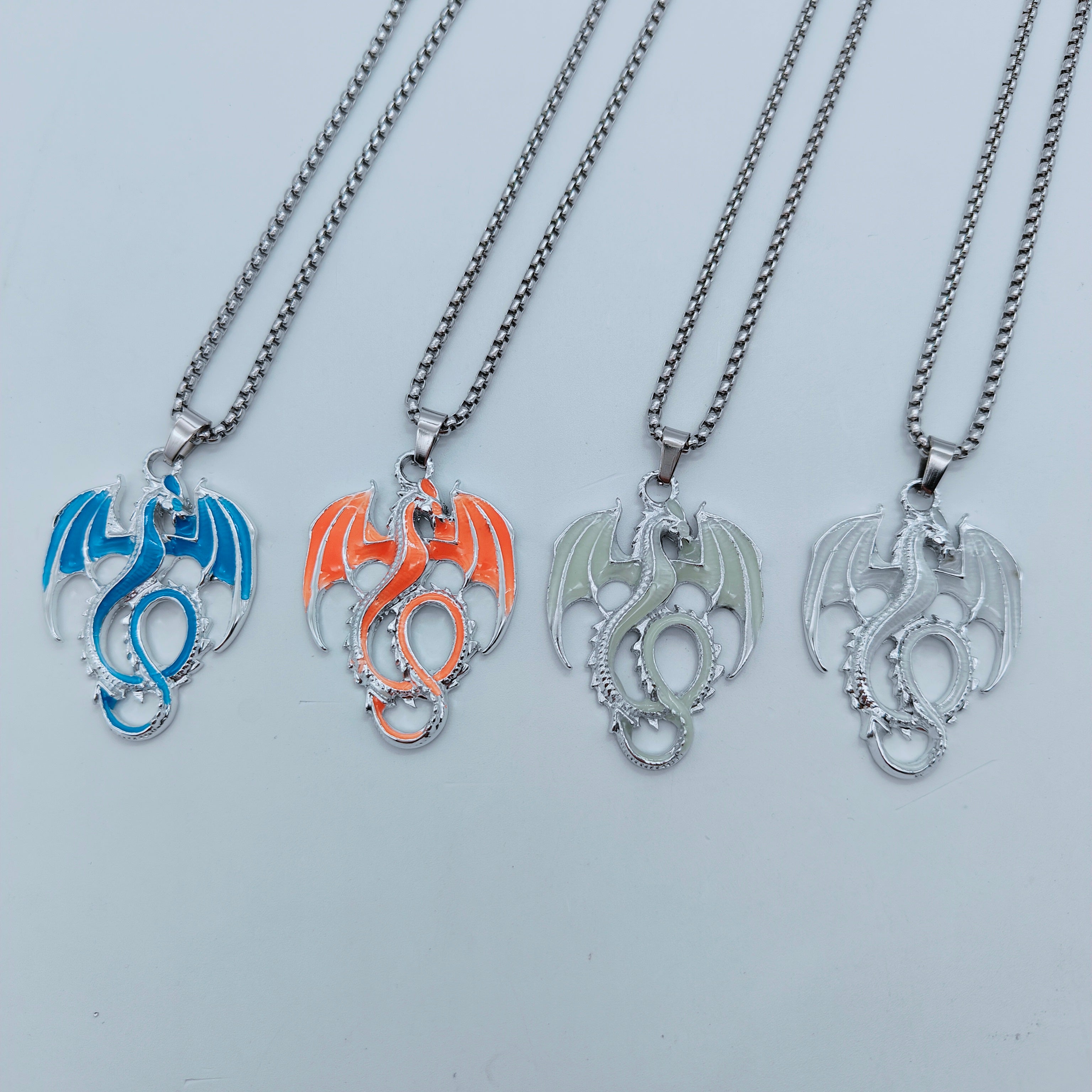 Glow in the Dark Wyvern Dragon Alloy necklace