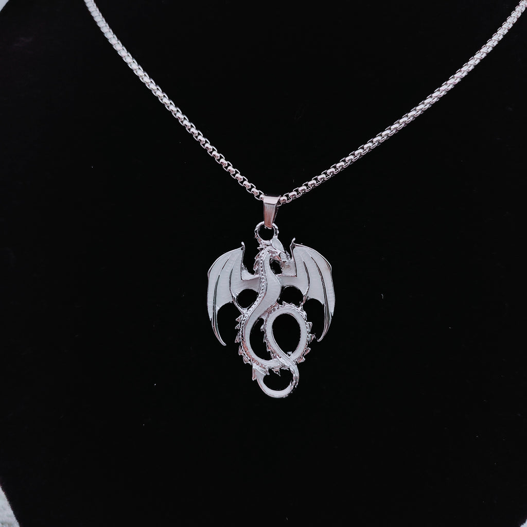 Glow in the Dark Wyvern Dragon Alloy necklace
